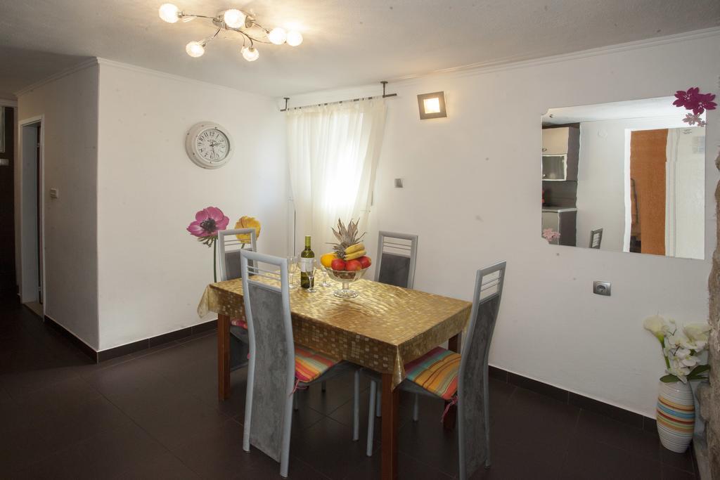 Apartment Welcome Split Eksteriør billede
