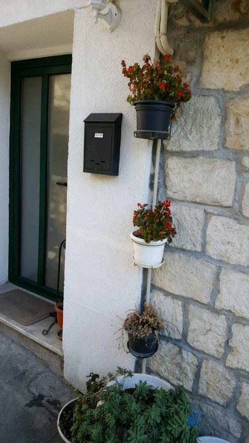 Apartment Welcome Split Eksteriør billede